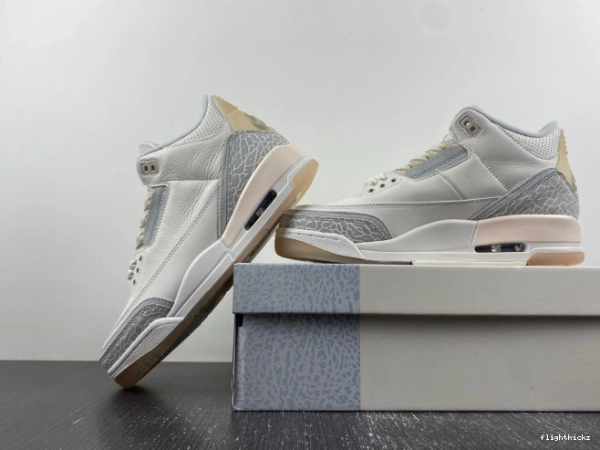 Ivory Jordan Air Craft FJ9479-100 3 0728